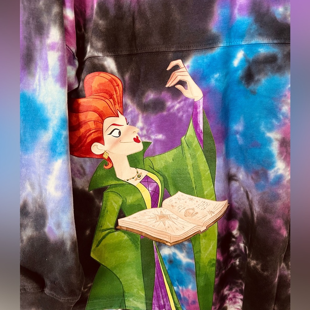 **MAKE AN OFFER! Disney Hocus Pocus Sisters Spirit Shirt - Picture 3 of 7